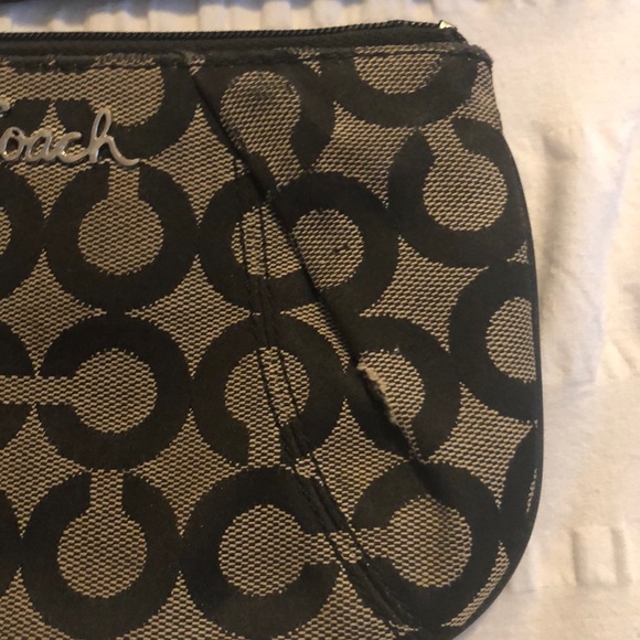 Coach Wristlet - Picture 4 of 5